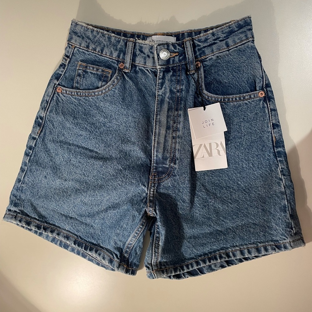 Zara Mom Fit shorts